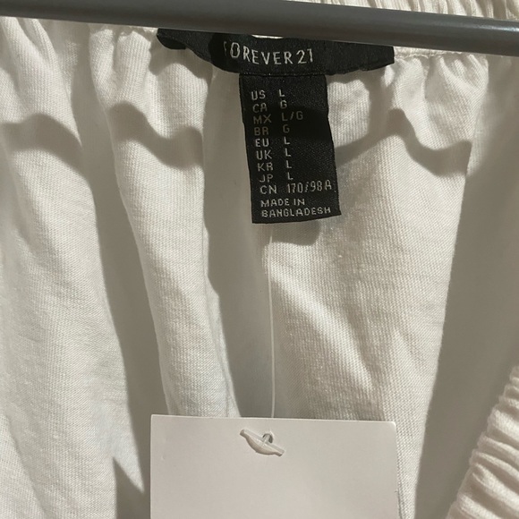 White crop top - Picture 2 of 2